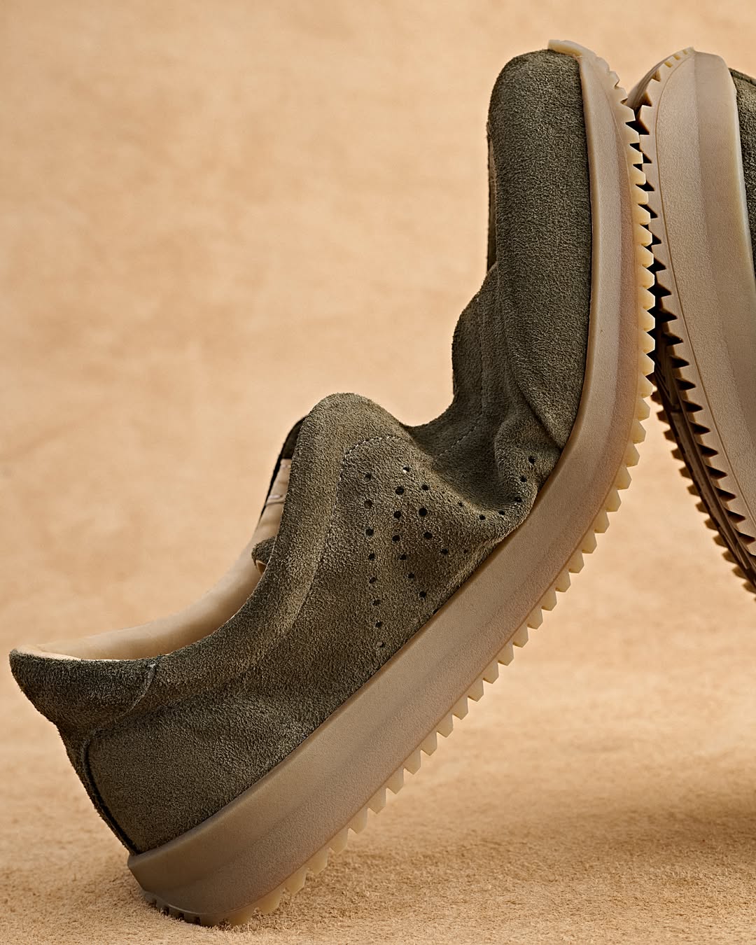 LightWeighe Casual Shoes