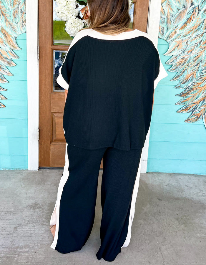 Black w/Ivory Stripe Set