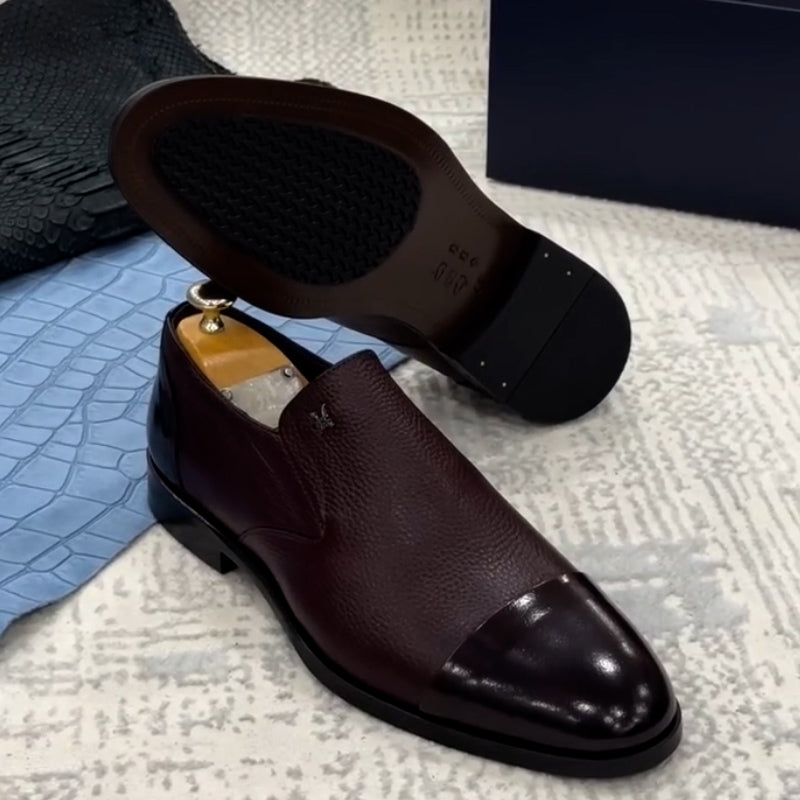 Color-Blocking Flat Shoes