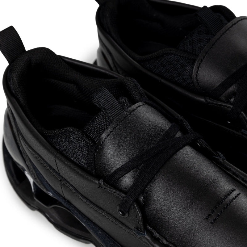 Wave Sneakers