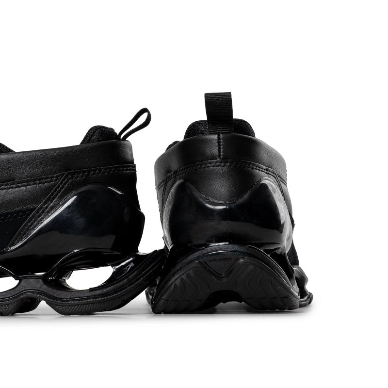 Wave Sneakers
