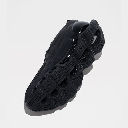 Black Wave Shoes