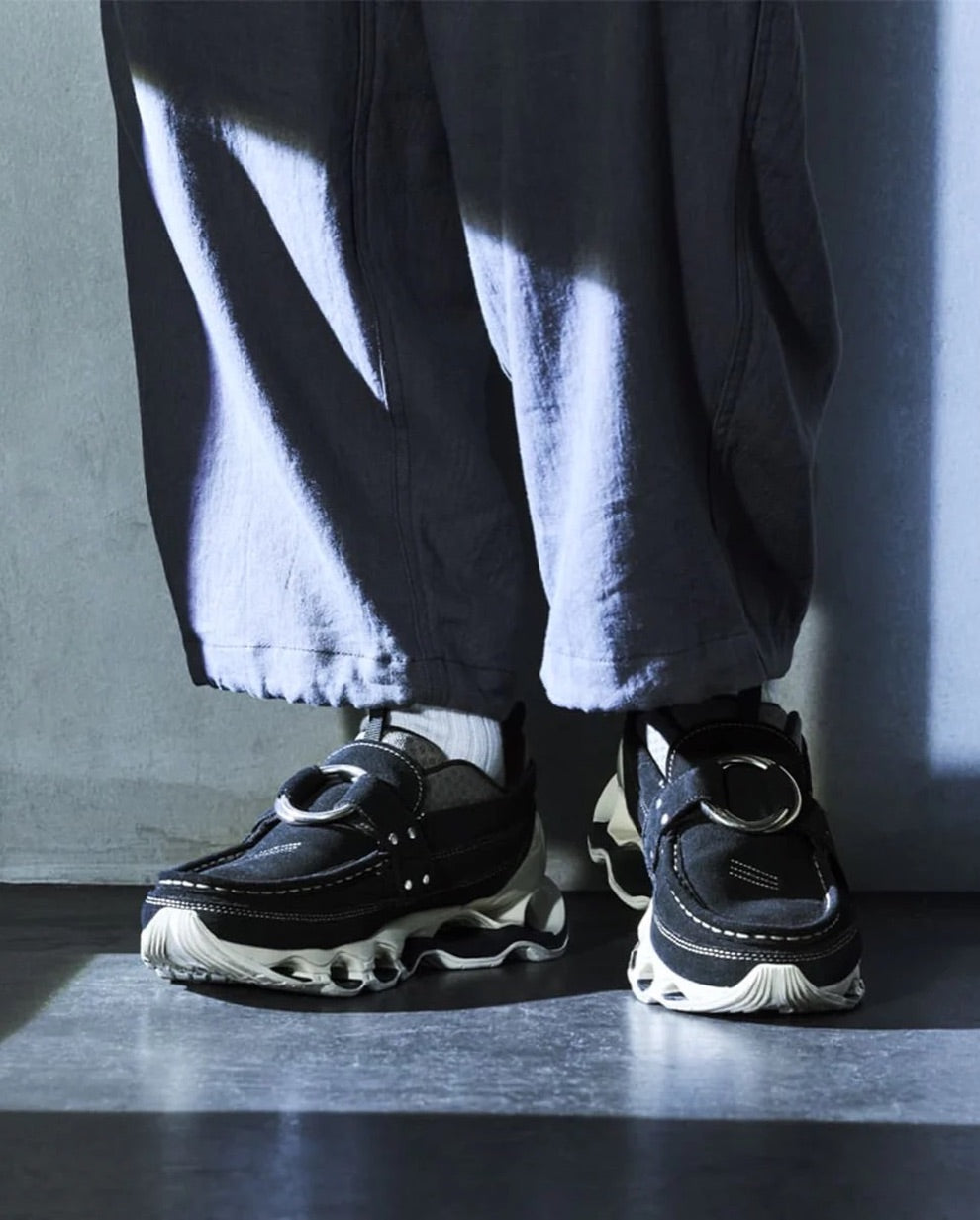 WAVE SNEAKERS