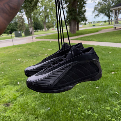 Black Basketball Shoes
